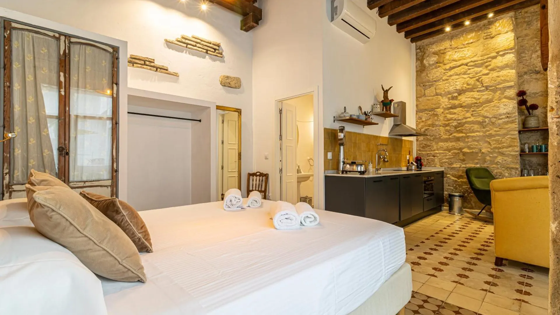 Allo Apartments Amargura II Centro Loft Jerez de la Frontera Spain