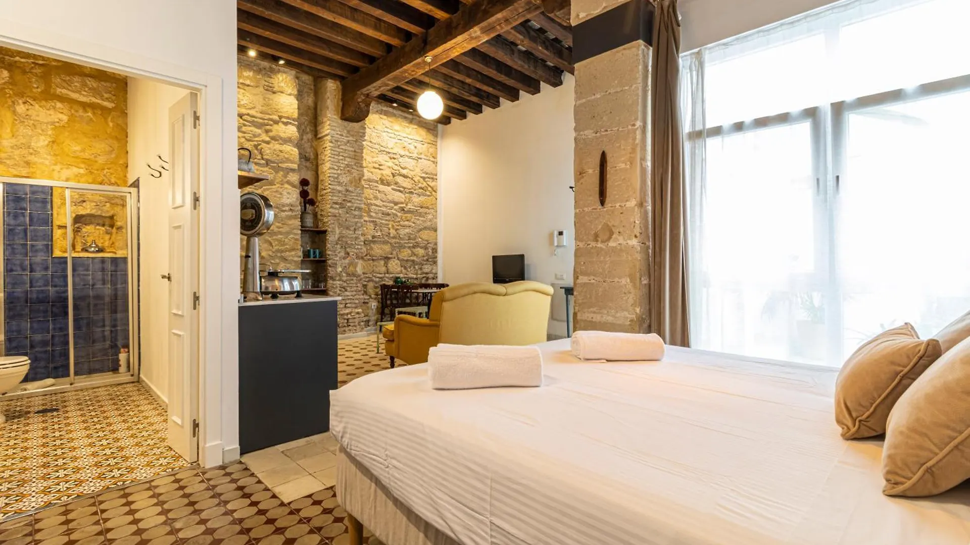 Allo Apartments Amargura II Centro Loft Jerez de la Frontera Spain